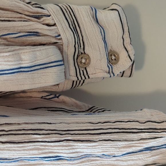 Floreat beige striped ruched button-down shirt extra small - Picture 5 of 8